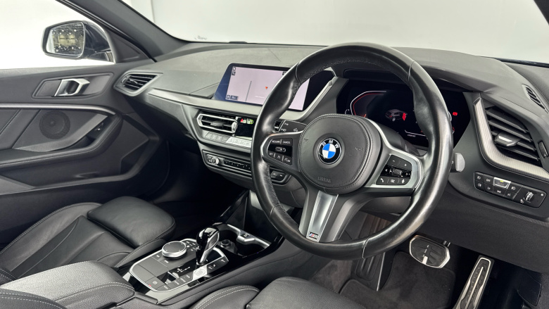 BMW 1 Series 118i M Sport 5dr Step Auto Petrol Hatchback